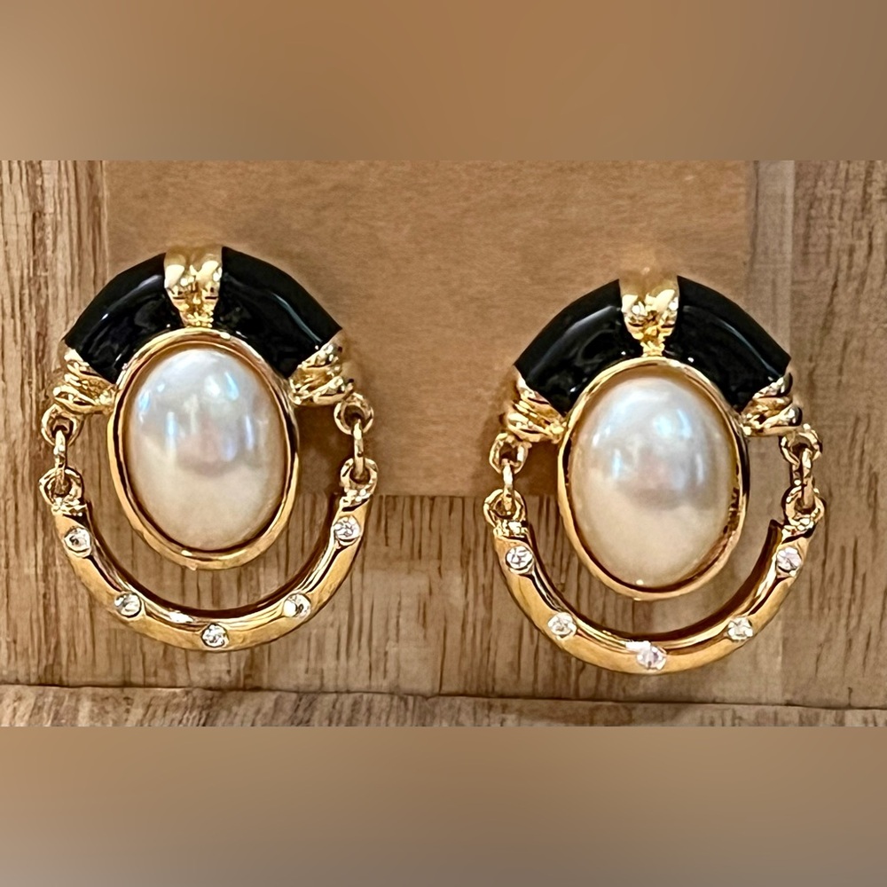 VTG André Courrèges Paris 80s Gold Black Pearl Door Knocker Clip On Earrings - Picture 4 of 17